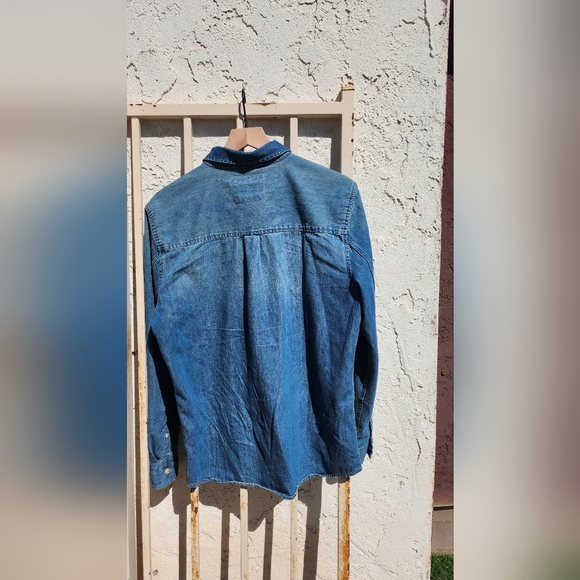 Marine Layer Denim Shirt - Picture 3 of 3